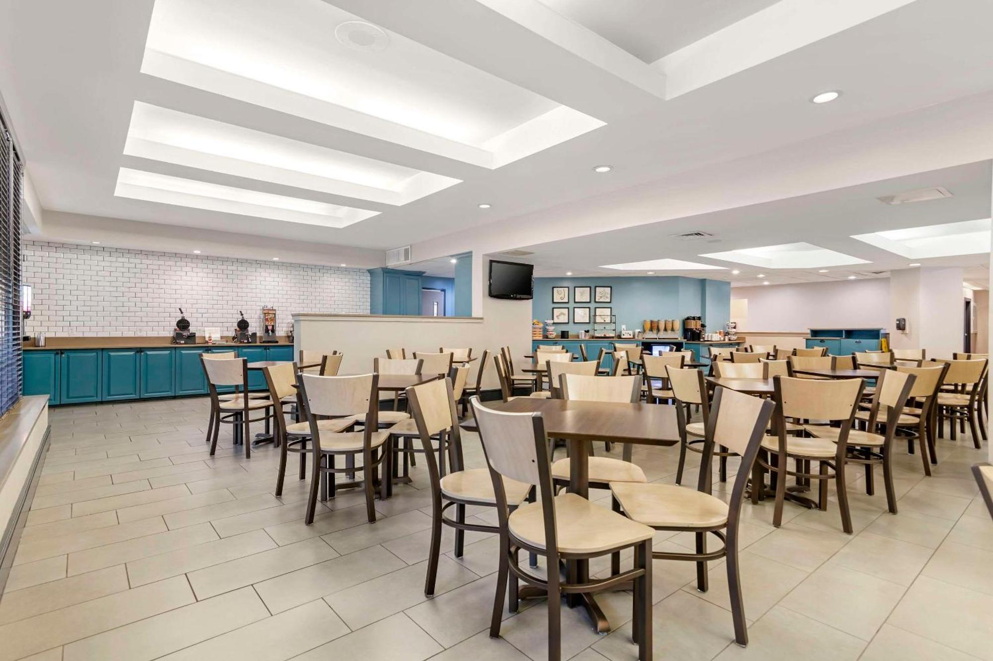 סמירנה Country Inn & Suites By Radisson, Atlanta Galleria-Ballpark, Ga מראה חיצוני תמונה